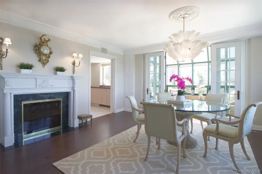 111 Cherry Valley Avenue #PH 6, Garden City, NY 11530 - Image #2