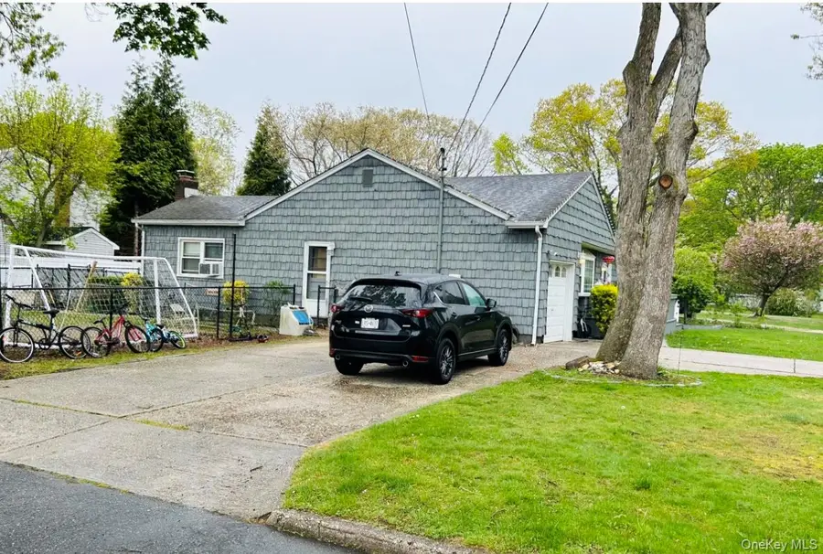 2020 Julia Goldbach Avenue, Ronkonkoma, NY 11779 - Image #3