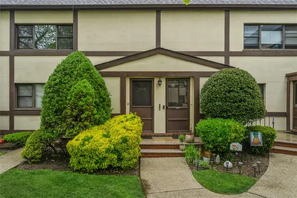 274 Cherry Valley Avenue #B-2, Garden City, NY 11530