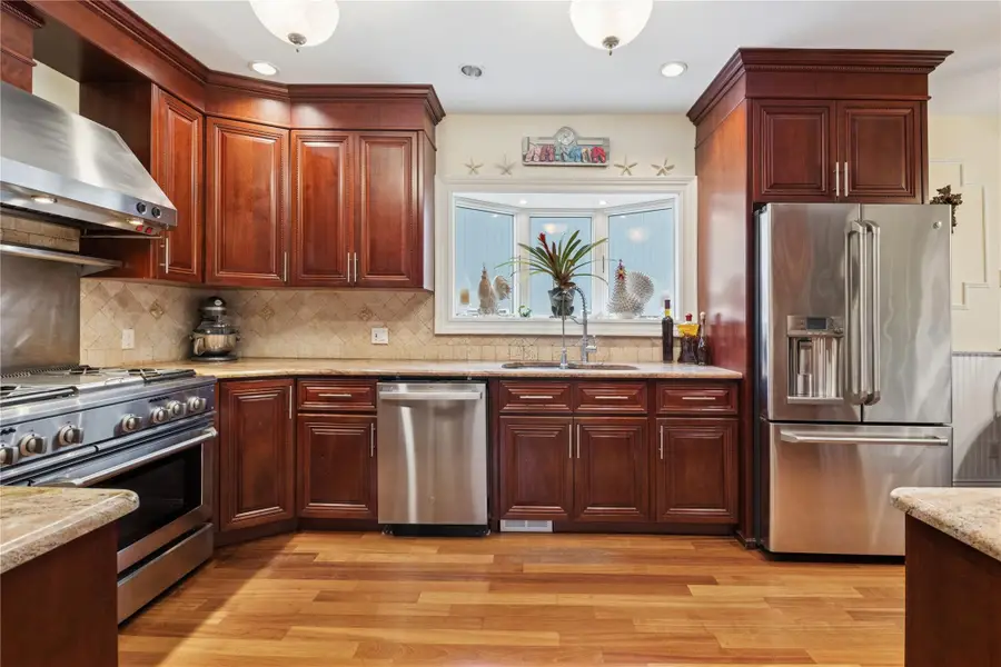 462 W Beech Street, Long Beach, NY 11561 - Image #3