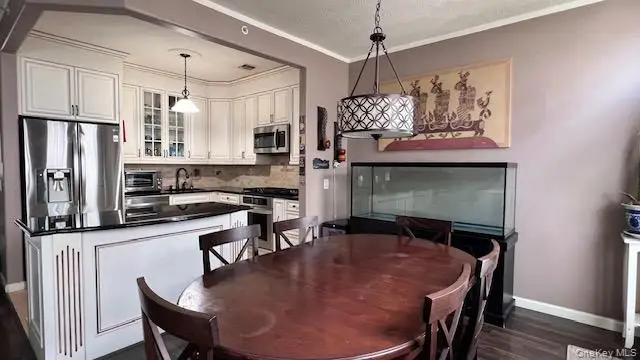 205 Beach Breeze Place, Arverne, NY 11692 - Image #3