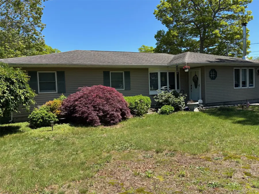 53 Corbin Avenue, Shirley, NY 11967 - Image #3