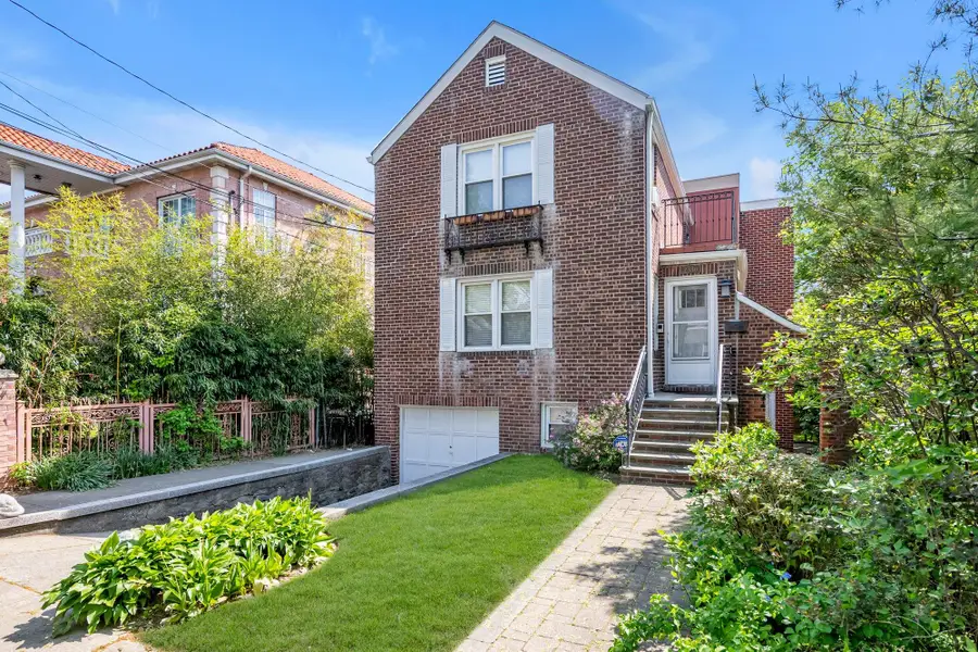 2330 Kingsland Avenue, Bronx, NY 10469 - Image #2