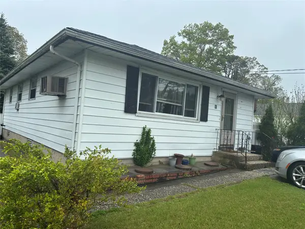 90 Blue Point Road, Selden, NY 11784