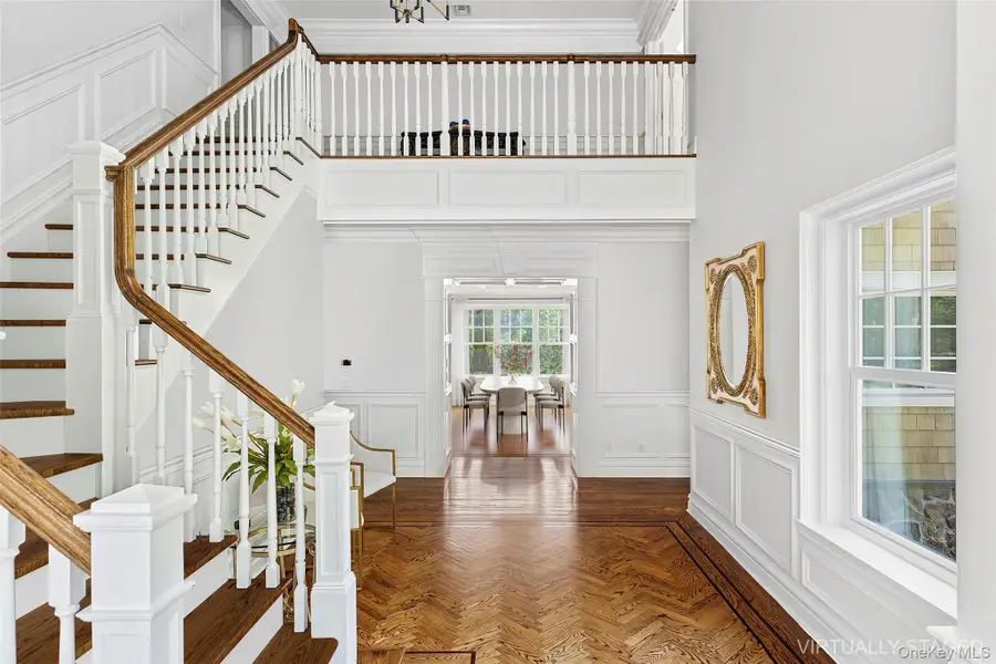 1608 Stewart Lane, Laurel Hollow, NY 11791 - Image #3