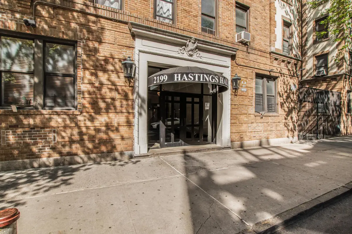 2199 Holland Avenue #4D, Bronx, NY 10462 - Image #1
