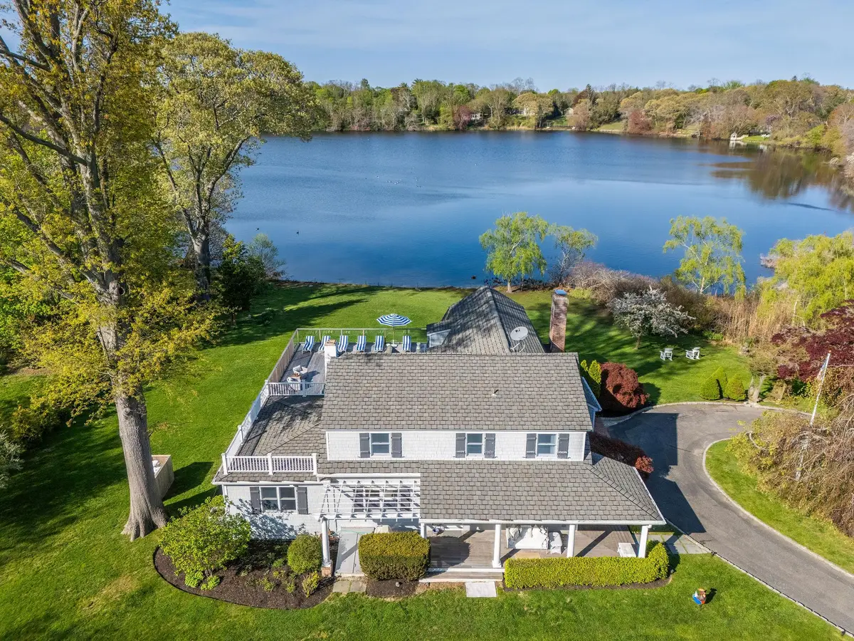 2455 New Suffolk Avenue, Mattituck, NY 11952 - Image #1