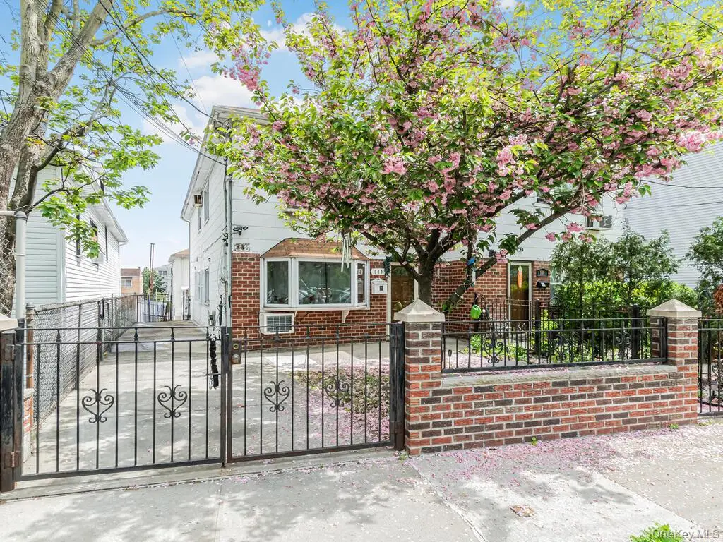 540 Throggs Neck Expressway, Bronx, NY 10465 - Image #1