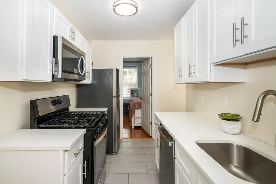 90 Union Street #1A, New Rochelle, NY 10801-2426 - Image #2