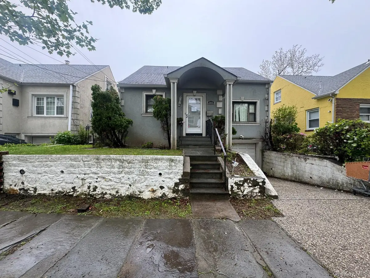 548 S 10th Avenue, Mount Vernon, NY 10550 - Image #1