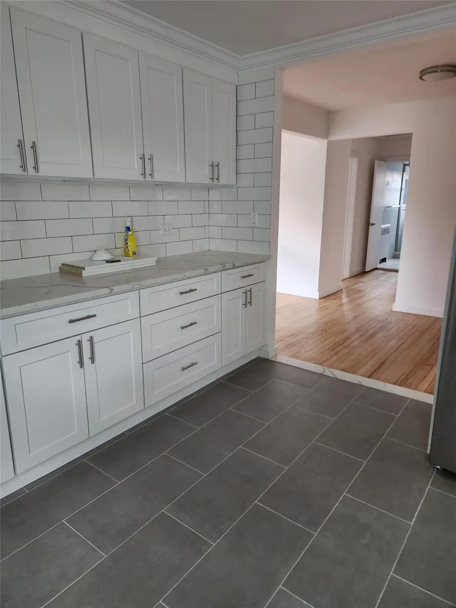 68-36 140 Street #B, Flushing, NY 11367 - Image #2