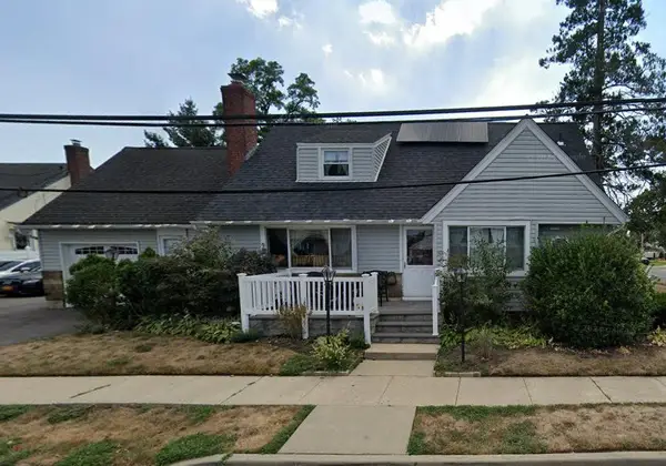 6 Keller Street, Valley Stream, NY 11580