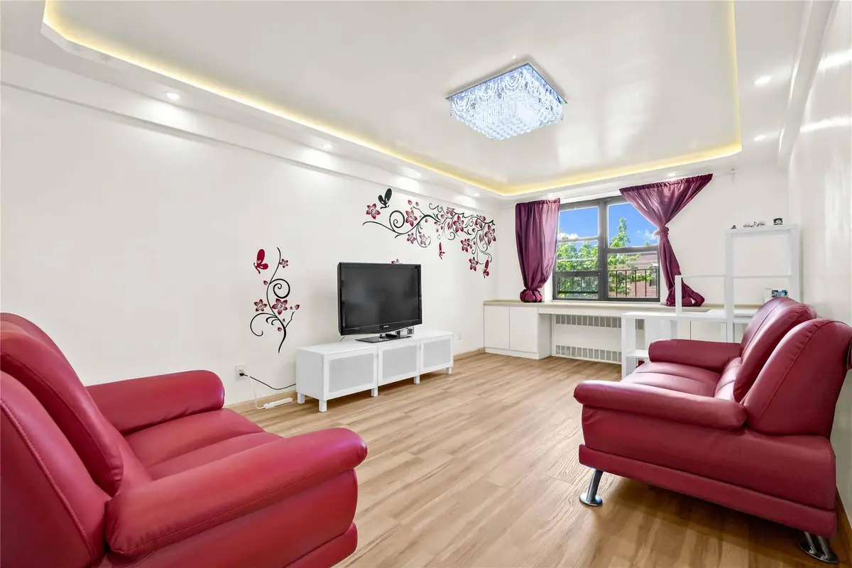 26-25 141 Street #6A, Flushing, NY 11354 - Image #1