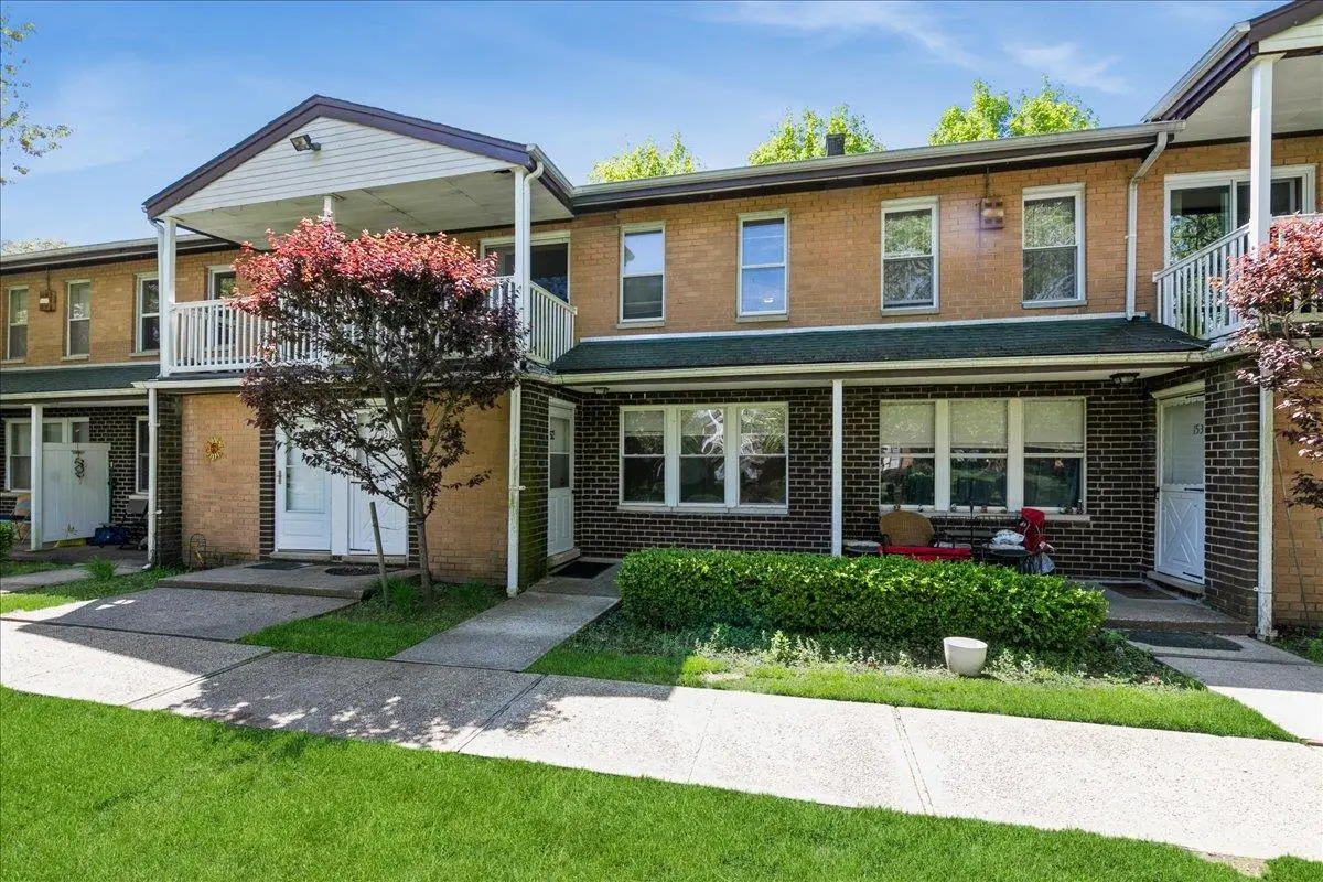 152 Artist Lake Drive #152, Middle Island, NY 11953 - Image #1