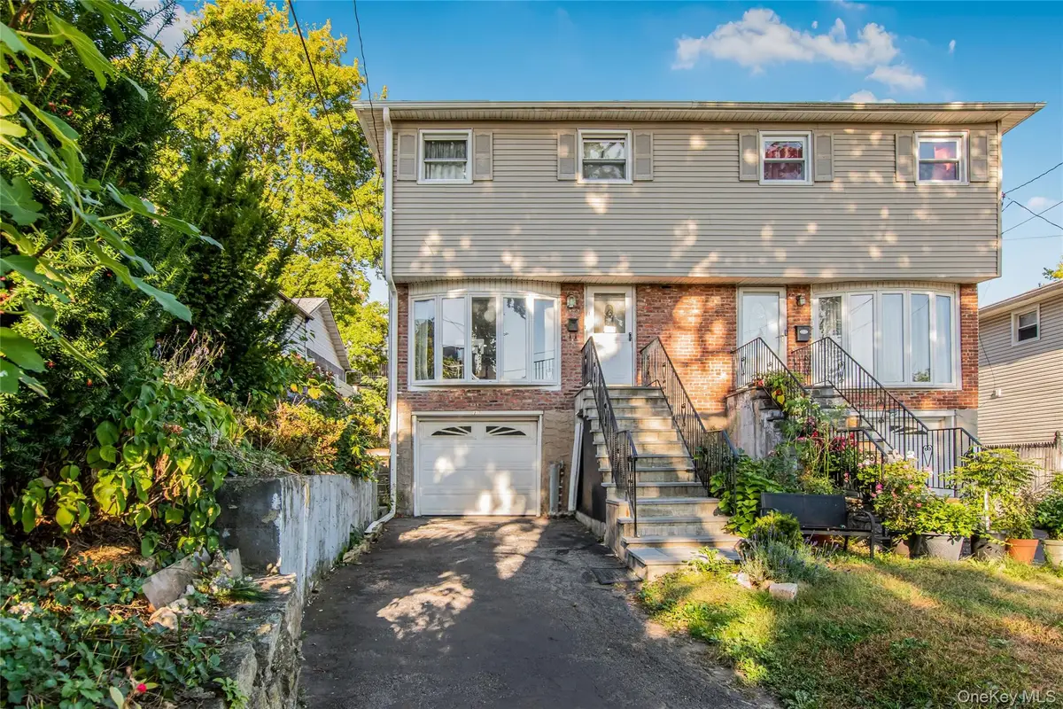 18 South Circle, Yonkers, NY 10703 - Image #1