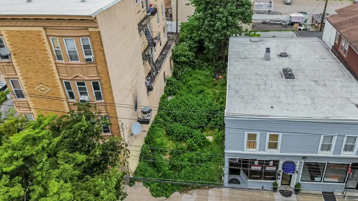 354 Riverdale Avenue, Yonkers, NY 10705 - Image #1