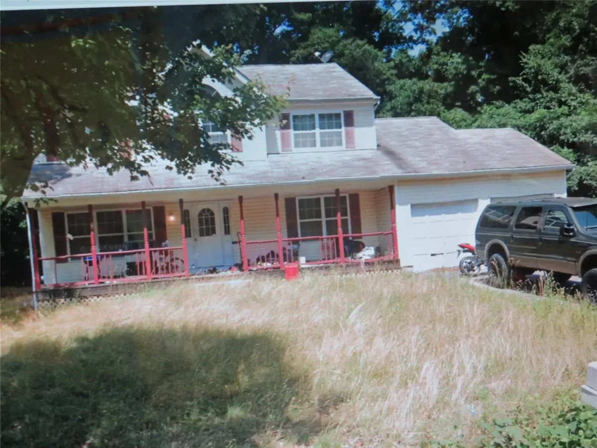 2 Ord Court, Middle Island, NY 11953 - Image #1