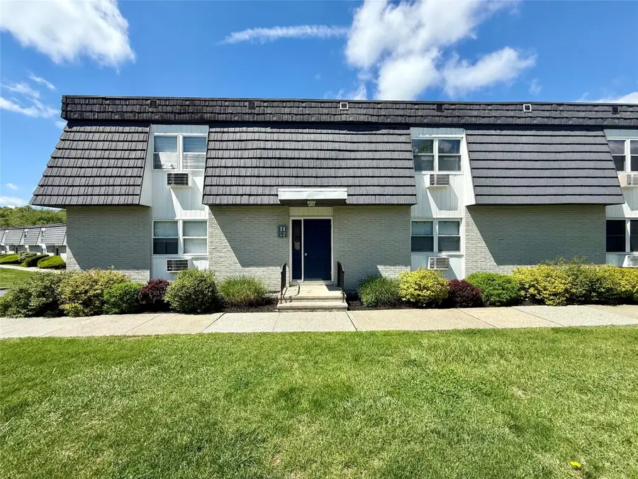 11 White Gate Road #11C, Wappingers Falls, NY 12590 - Image #2