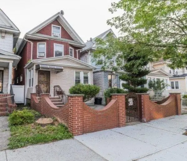 87-38 94th Street, Woodhaven, NY 11421