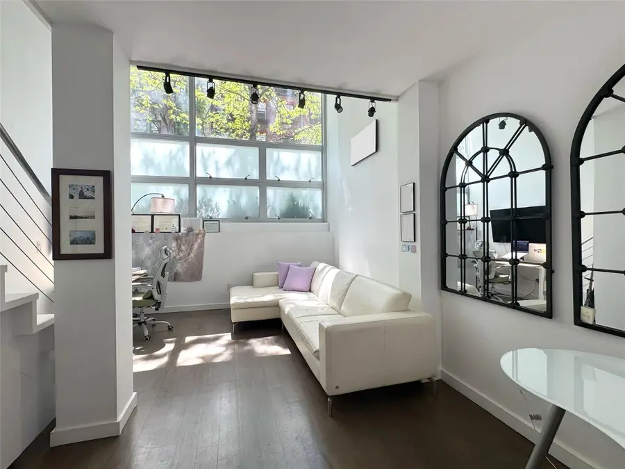 425 E 13th Street #1J, Manhattan, NY 10009 - Image #3