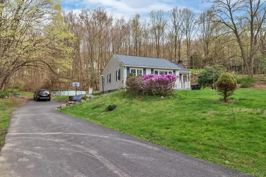 576 Bull Mill Road, Chester, NY 10918 - Image #2