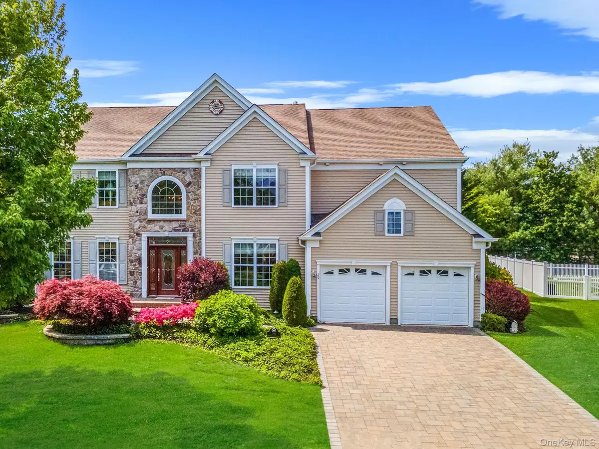 29 Pinehurst Drive, Mount Sinai, NY 11766 - Image #1