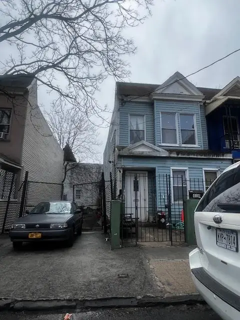 414-416 E 182nd Street, Bronx, NY 10457 - Image #3