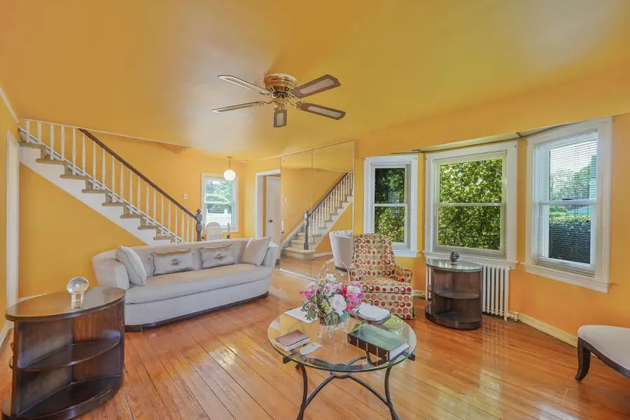 66 Elmwood Avenue, Hempstead, NY 11550 - Image #3