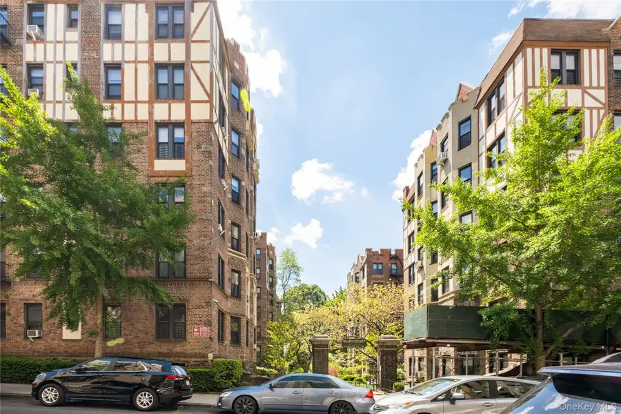 760 Brady Avenue Avenue #417, Bronx, NY 10462 - Image #3