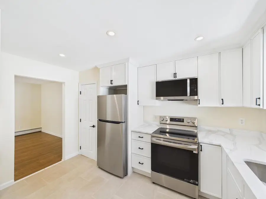 349 E Main Street, Centerport, NY 11721 - Image #3