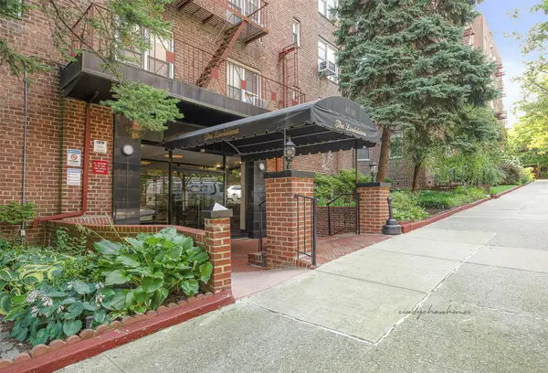 67-30 Clyde Street #6W, Forest Hills, NY 11375
