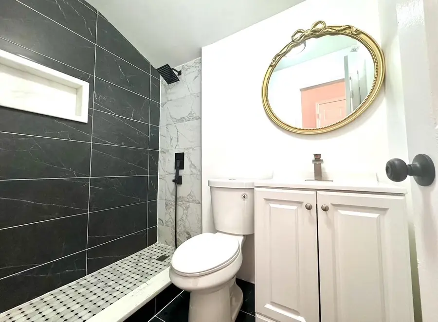 10465 Springfield Boulevard, Queens Village, NY 11429 - Image #3