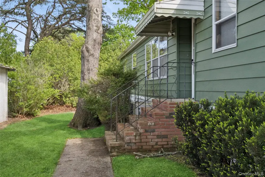 525 Riverleigh Avenue #169, Riverhead, NY 11901 - Image #2