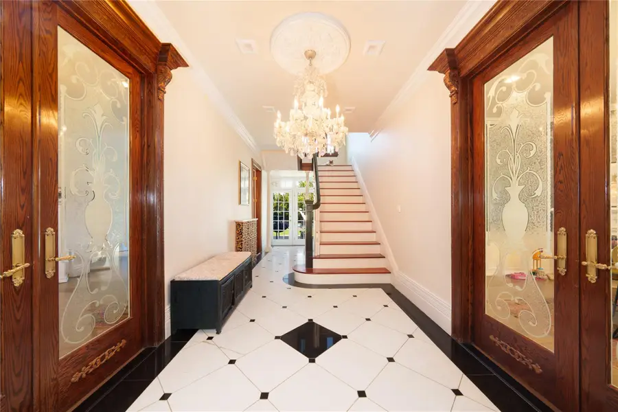 Address Withheld By Seller, Bayside, NY 11360 - Image #3