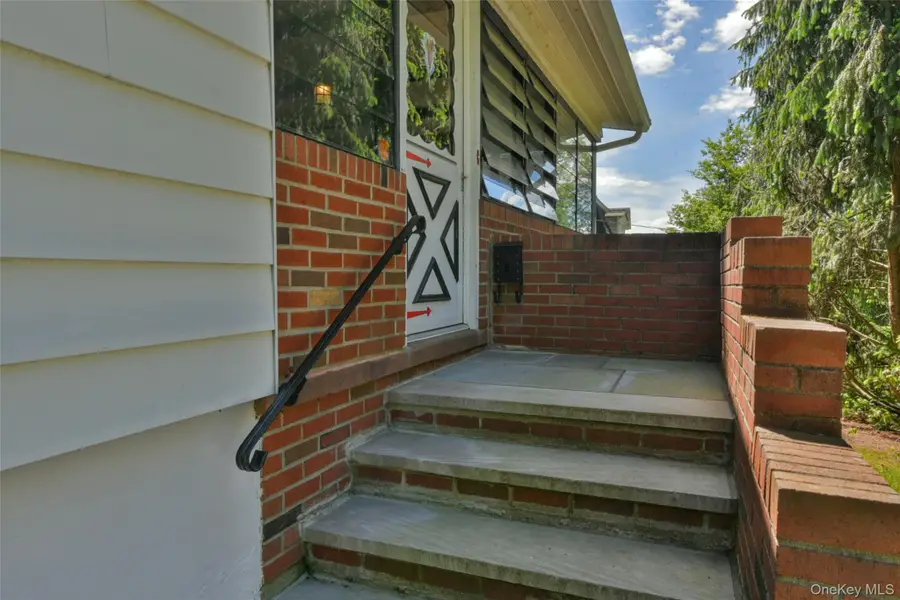 210 Rockland Road, Pearl River, NY 10965 - Image #2