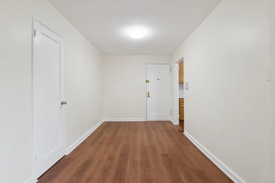 147-10 84 Rd #2 K, Briarwood, NY 11435 - Image #3