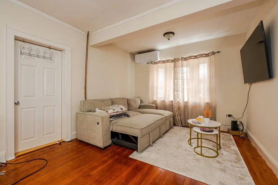 31 Thurman Street, Yonkers, NY 10701 - Image #3