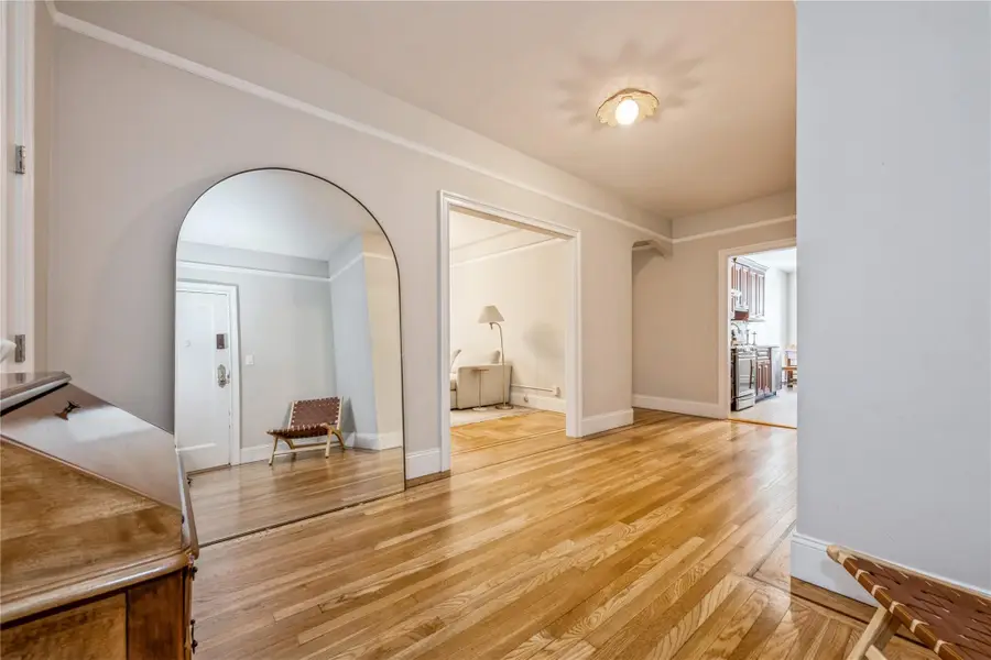 12 Hamilton Place #A-10, Garden City, NY 11530 - Image #3