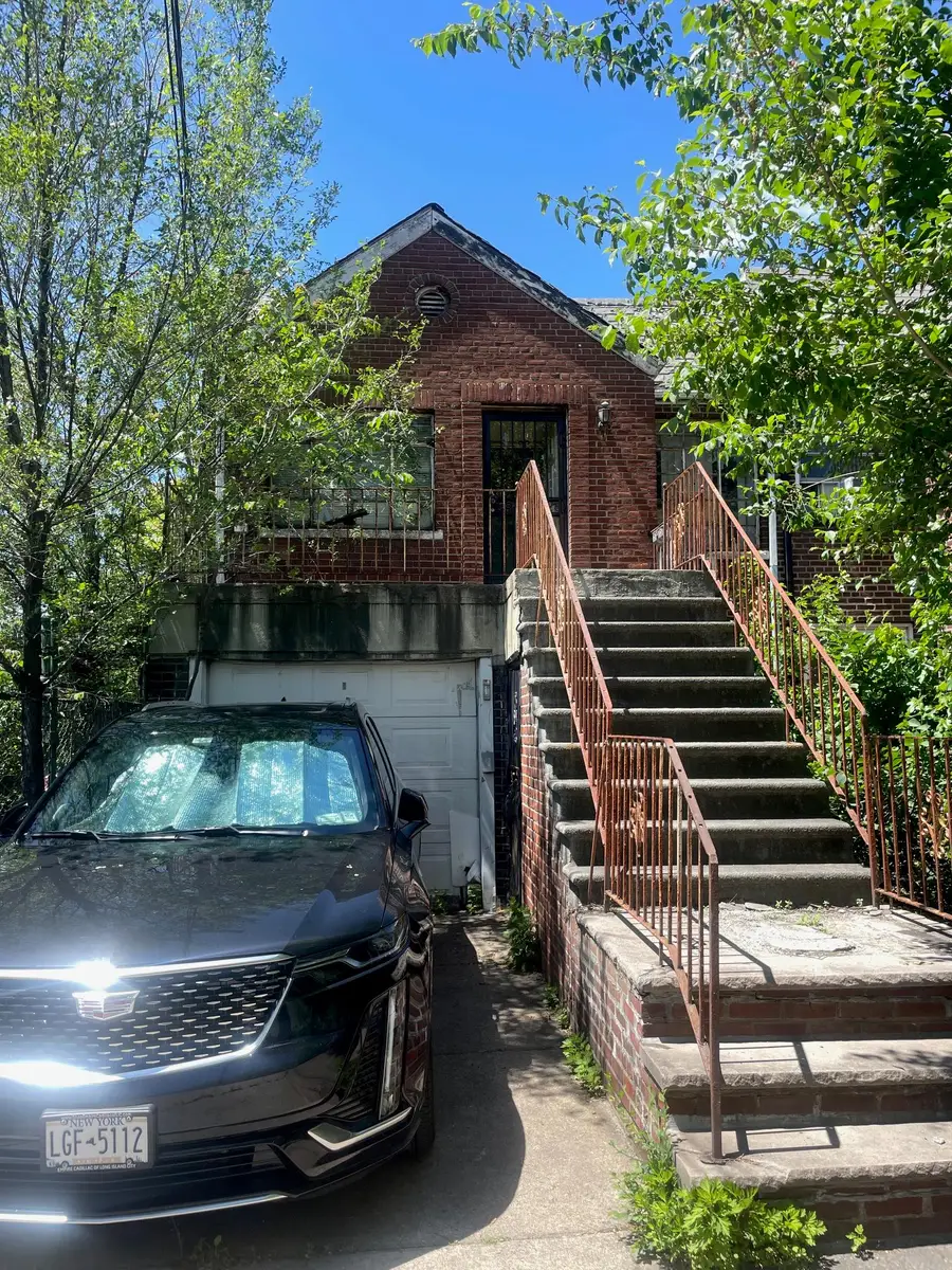 5054 39th Place, Sunnyside, NY 11104 - Image #2