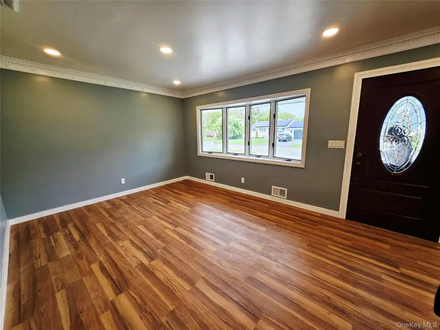 30 Eugene Drive, Kings Park, NY 11754 - Image #3