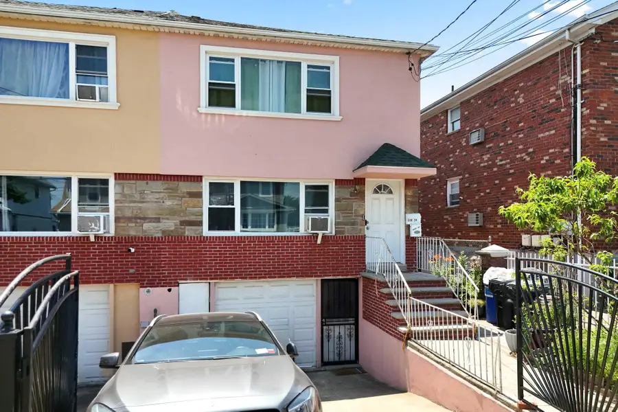 220-24 134th Road, Laurelton, NY 11413 - Image #2