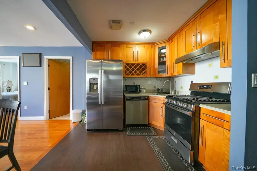 311 Saint Nicholas Avenue #3H, Ridgewood, NY 11385 - Image #2