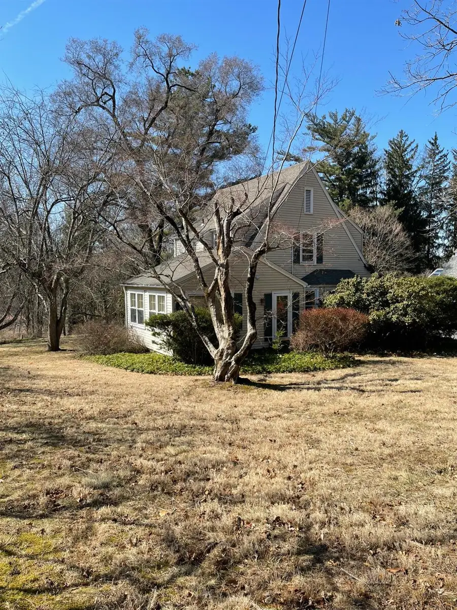 518 Pleasantville Road, Briarcliff Manor, NY 10510 - Image #2