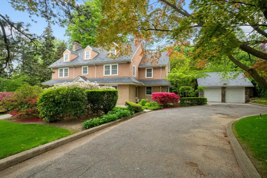 681 W 231st Street, Bronx, NY 10463 - Image #2