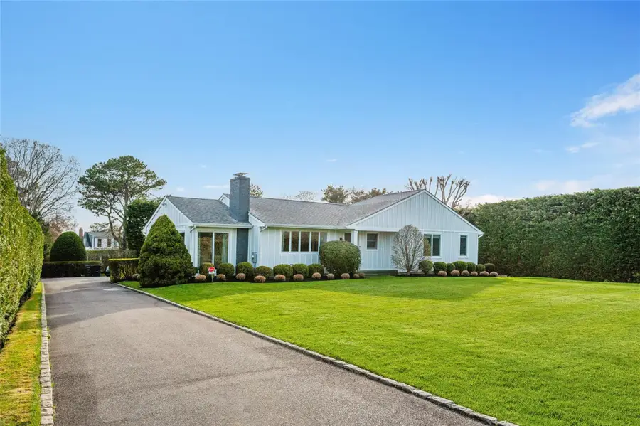 75 Saint Andrews Road, Southampton, NY 11968 - Image #2