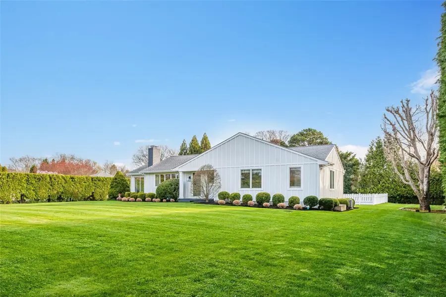 75 Saint Andrews Road, Southampton, NY 11968 - Image #3