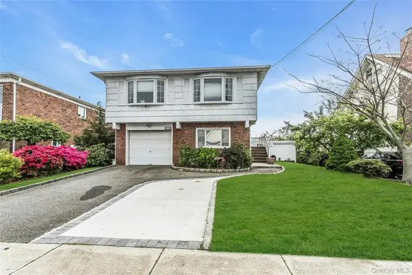 171 Westside Avenue, Freeport, NY 11520