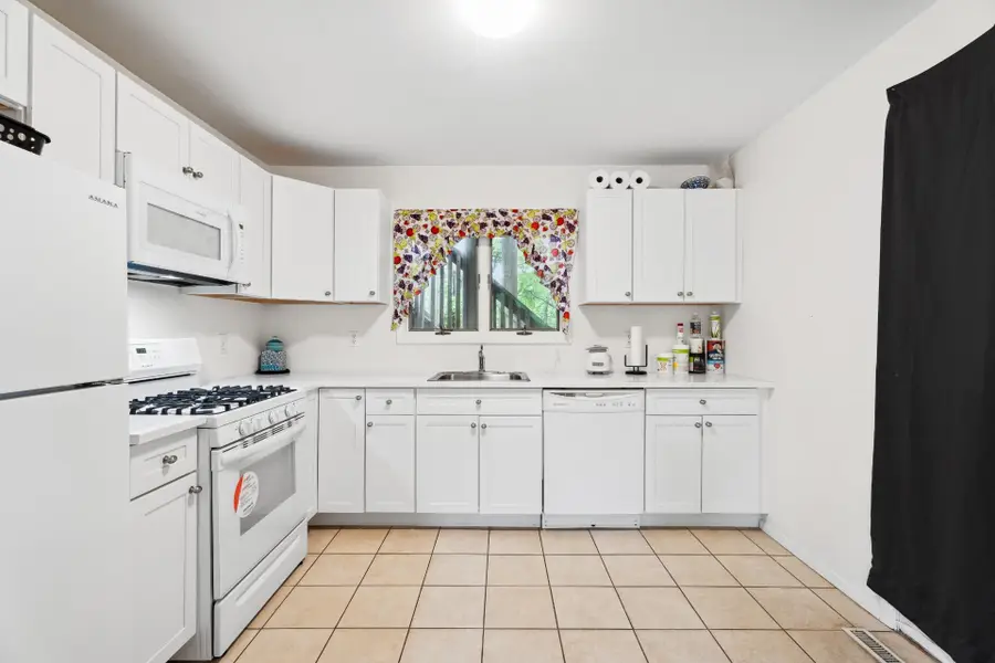 1806 County Road 39, Southampton, NY 11968 - #2