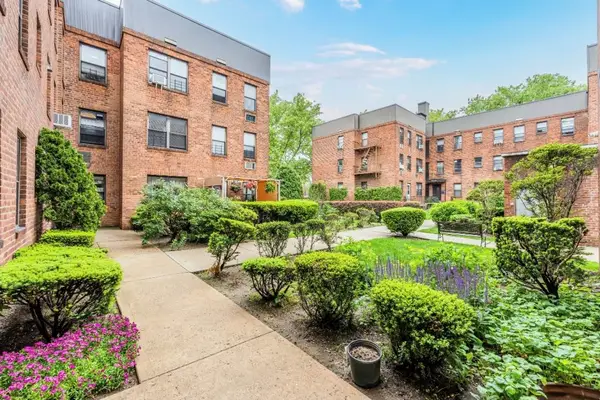 215-43 48 Avenue #3A, Bayside, NY 11364