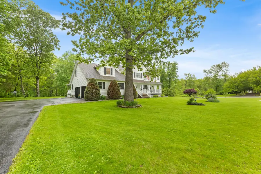 6 Sloan Court, Wallkill, NY 12589 - Image #2